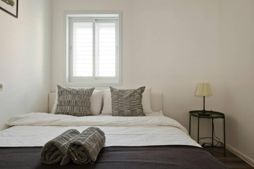 Big Apartment Next To Gordon Beach Plus Free Parking Tel-Aviv Extérieur photo